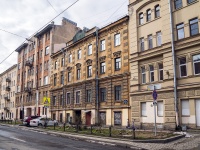 Vasilieostrovsky district,  , house 42. Apartment house