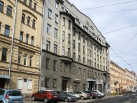 Vasilieostrovsky district,  , house 46. Apartment house