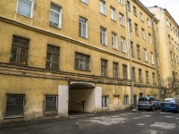 Vasilieostrovsky district,  , house 59. Apartment house