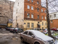 Vasilieostrovsky district,  , house 68Б. Apartment house