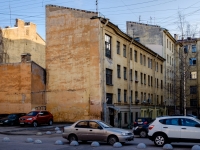 Vasilieostrovsky district,  , house 45/34. Apartment house