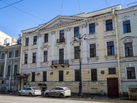 Vasilieostrovsky district,  , house 19. Apartment house