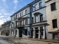 Vasilieostrovsky district,  , house 19. Apartment house