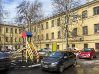 Vasilieostrovsky district,  , house 29. Apartment house