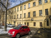 Vasilieostrovsky district,  , house 29. Apartment house