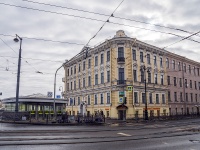 Vasilieostrovsky district,  , house 31. Apartment house