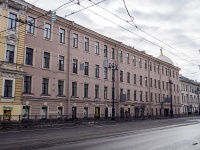 Vasilieostrovsky district,  , house 31. Apartment house