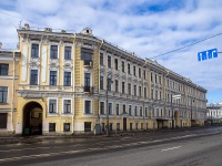 Vasilieostrovsky district,  , house 31. Apartment house