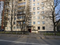 Vyiborgsky district, Institutsky avenue, house 9. Apartment house