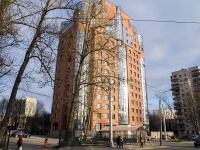 Vyiborgsky district, Institutsky avenue, house 11. Apartment house