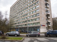 Vyiborgsky district, Toreza avenue, house 24. Apartment house