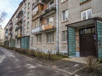 Vyiborgsky district, Karbyshev st, house 6 к.2. Apartment house