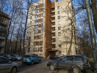 Vyiborgsky district, Novorossiyskaya st, house 34. Apartment house