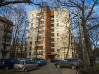 Vyiborgsky district, Novorossiyskaya st, house 34. Apartment house