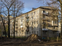 Vyiborgsky district, Novorossiyskaya st, 房屋 44. 公寓楼