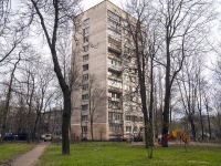 Vyiborgsky district, avenue Parkhomenko, house 37. Apartment house