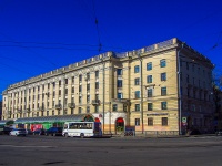 Kalininsky district, Lenin square, 房屋 8/8. 公寓楼