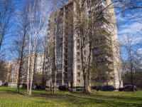 Kalininsky district, Piskaryovskij avenue, 房屋 12 к.1. 公寓楼