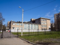 Kalininsky district, school of art Средняя общеобразовательная школа №139 Калининского района , Piskaryovskij avenue, house 14