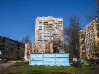 Kalininsky district, Piskaryovskij avenue, house 18. Apartment house