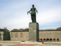 Kalininsky district, Пискарёвское мемориальное кладбище. Монумент 