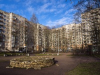 Kalininsky district, Grazhdanskiy avenue, house 13 к.1. Apartment house