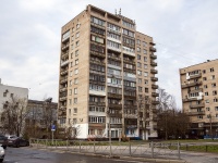 Kalininsky district, Grazhdanskiy avenue, 房屋 18. 公寓楼