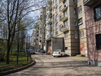 Kalininsky district, Grazhdanskiy avenue, 房屋 31 к.1. 公寓楼