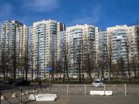 Kalininsky district, Grazhdanskiy avenue, 房屋 36. 公寓楼