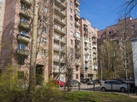 Kalininsky district, Grazhdanskiy avenue, house 33. Apartment house