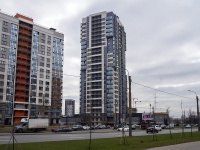 Kalininsky district, Kushelevskaya doroga st, 房屋 3 к.1. 公寓楼