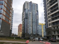 Kalininsky district, Kushelevskaya doroga st, 房屋 3 к.3. 公寓楼