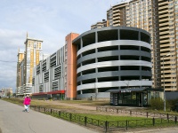 Kalininsky district, Kushelevskaya doroga st, 房屋 5 к.1. 车库（停车场）