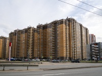 Kalininsky district, Kushelevskaya doroga st, 房屋 5 к.2. 公寓楼