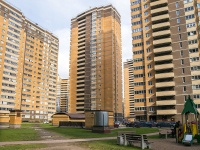 Kalininsky district, Kushelevskaya doroga st, 房屋 5 к.4. 公寓楼