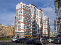 Kalininsky district, Kushelevskaya doroga st, 房屋 5 к.8. 公寓楼