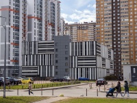 Kalininsky district, Kushelevskaya doroga st, 房屋 5 к.9. 车库（停车场）