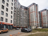 Kalininsky district, Kushelevskaya doroga st, 房屋 6 к.1 СТР 1. 公寓楼