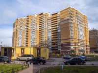 Kalininsky district, Kushelevskaya doroga st, 房屋 7 к.3. 公寓楼