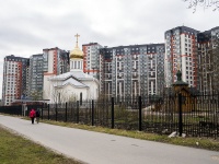 Kalininsky district, temple Храм святых благоверных князей Петра и Февронии , Kushelevskaya doroga st, house 10