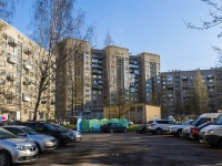 Kalininsky district, Marshala blyuhera avenue, house 14. Apartment house