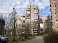 Kalininsky district, Marshala blyuhera avenue, house 23. Apartment house