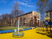 Kalininsky district, Marshala blyuhera avenue, house 33. Apartment house