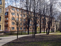 Kalininsky district, Marshala blyuhera avenue, house 33. Apartment house