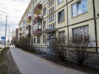 Kalininsky district, Marshala blyuhera avenue, house 35. Apartment house