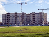 Kalininsky district, Marshala blyuhera avenue, house 17. Apartment house