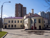 Kalininsky district, st Bryusovskaya, house 2. dental clinic