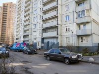 Kalininsky district, Bryusovskaya st, 房屋 6 к.3. 公寓楼