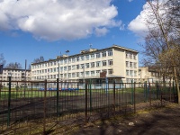 Kalininsky district, st Bryusovskaya, house 10А. gymnasium