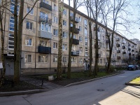 Kalininsky district, Mechnikov avenue, 房屋 8 к.1. 公寓楼